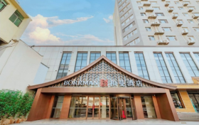 酒店江湖风起云涌，东呈集团却稳扎稳打笑傲群雄，其秘诀何在？